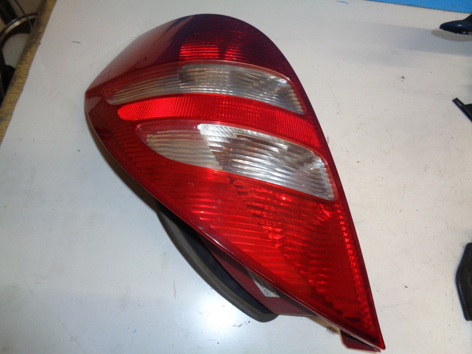 MERCEDES BENZ A-CLASS W169 NSR PASSENGER SIDE REAR TAIL LIGHT A1698200364