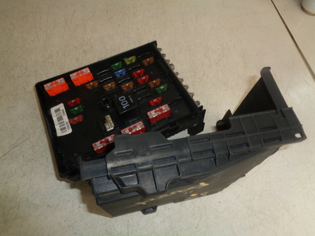 VW VOLKSWAGEN PASSAT B6 2007 ENGINE CONTROL FUSE BOX RELAY 3C0937125