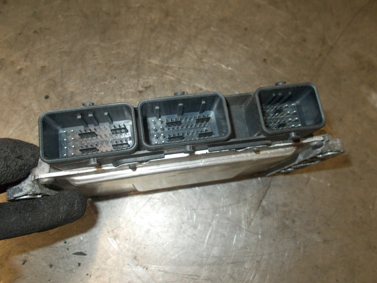 RENAULT MEGANE 2004 MK2 1.6 ENGINE CONTROL UNIT ECU 215842882A