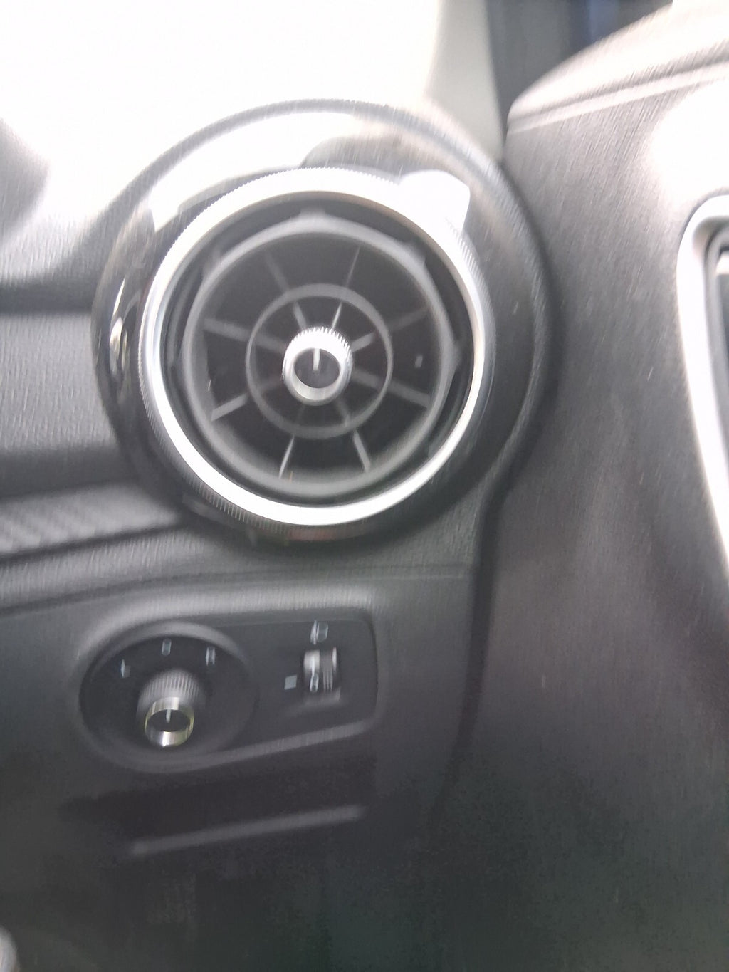 2021 MG 3 MK2 EXCLUSIVE OSF DRIVER SIDE FRONT RIGHT AIRVENT
