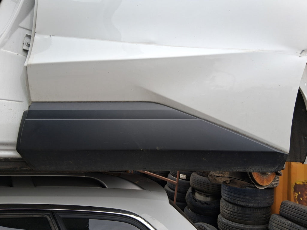 2023 DS AUTOMOBILES DS4 CROSSOVER NSR PASSENGER SIDE REAR DOOR MOULDING TRIM