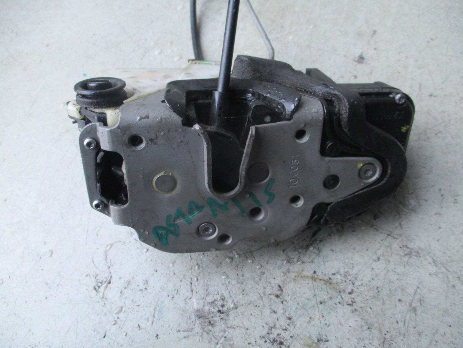 2010 VAUXHALL ASTRA J MK6 OSR DRIVER SIDE REAR DOOR LOCK 3023880