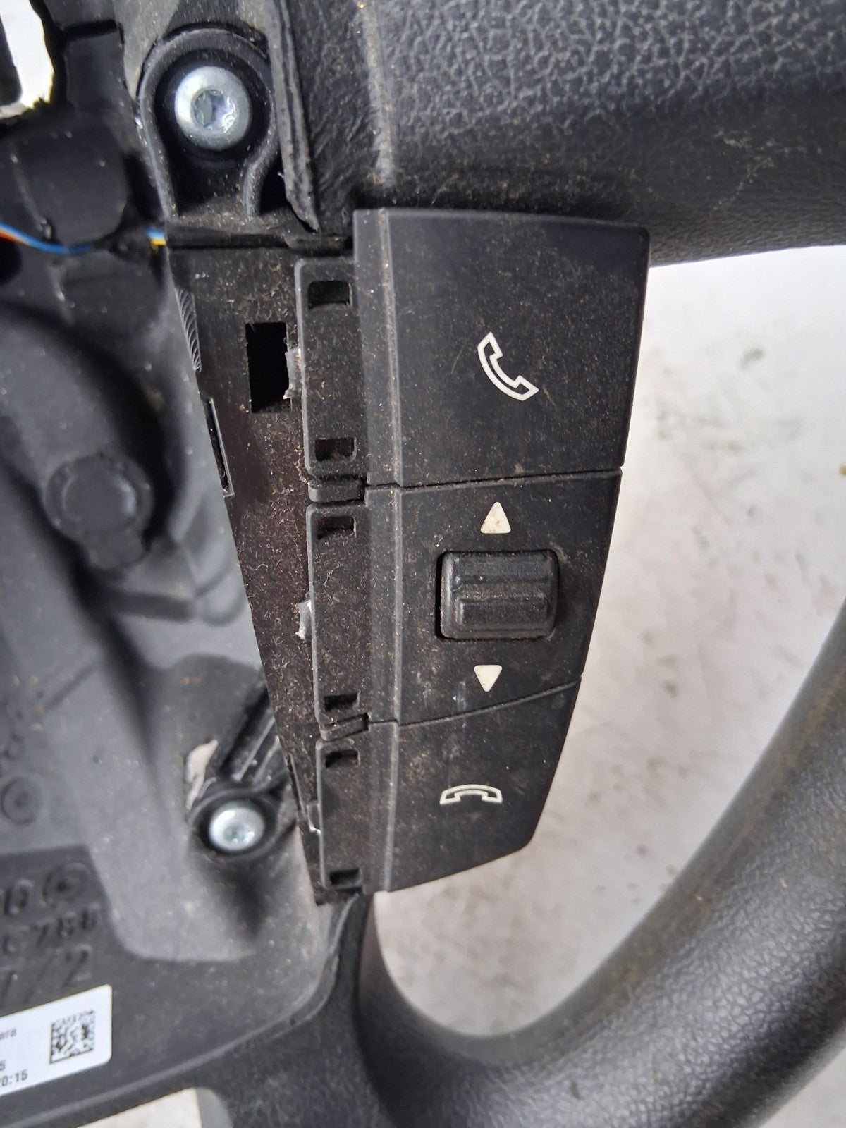 2023 CITROEN BERLINGO MK3 MULTIFUNCTIONAL STEERING WHEEL NO AIRBAG 30380409
