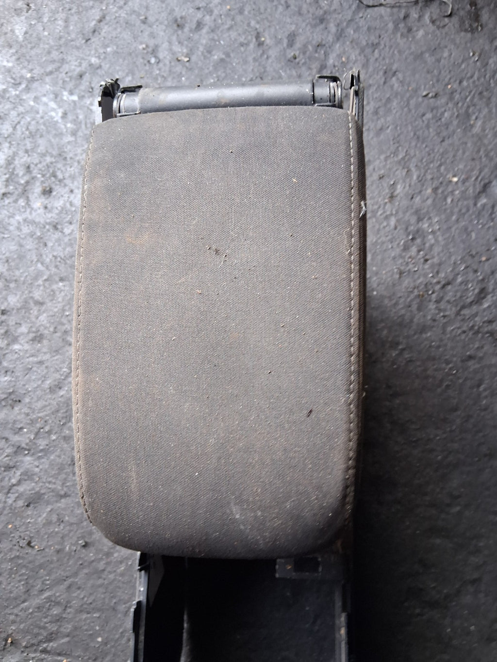 2015 VOLKSWAGEN GOLF MK7 COMPLETE CENTRE CONSOLE ARM REST TRIM