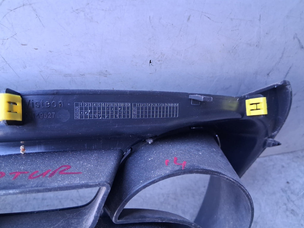 RENAULT CAPTUR 2014 1.5 DIESEL SPEEDOMETER CLUSTER SURROUND TRIM PANEL 682507627