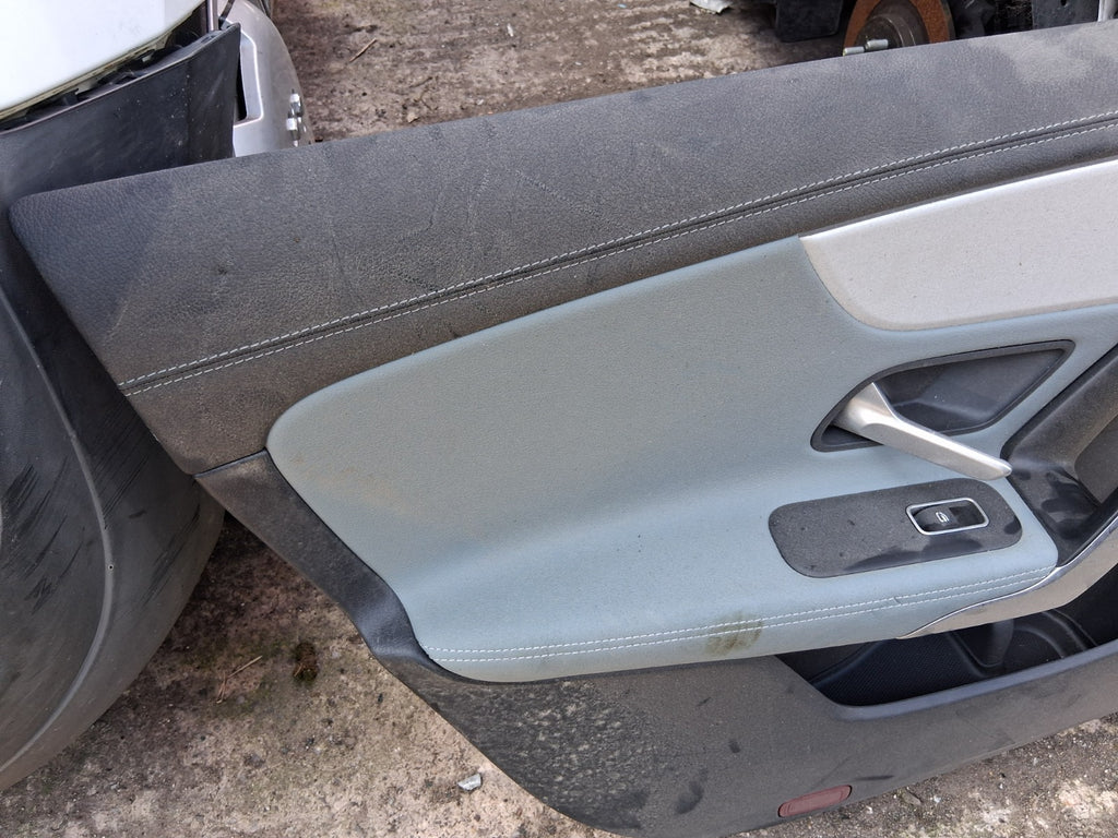 2023 MERCEDES CLA C118 NSF PASSENGER SIDE FRONT LEFT DOOR CARD PANEL A1187209100