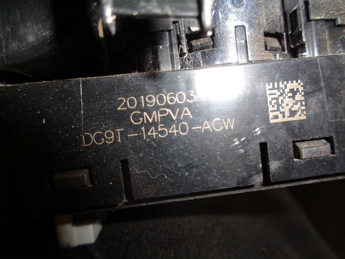 FORD ECOSPORT 2019 5 DOOR OS DRIVER SIDE ELECTRIC WINDOW SWITCH GN15A26690E