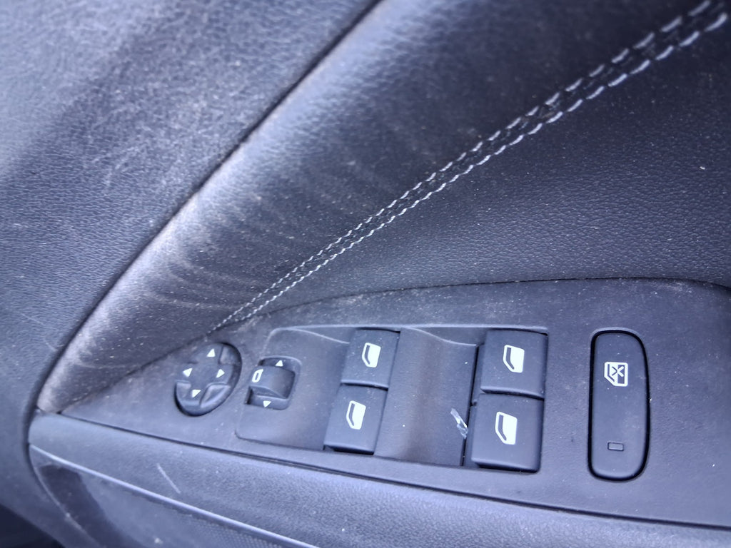 2022 VAUXHALL CROSSLAND OSF DRIVER SIDE FRONT RIGHT WINDOW CONTROL SWITCH