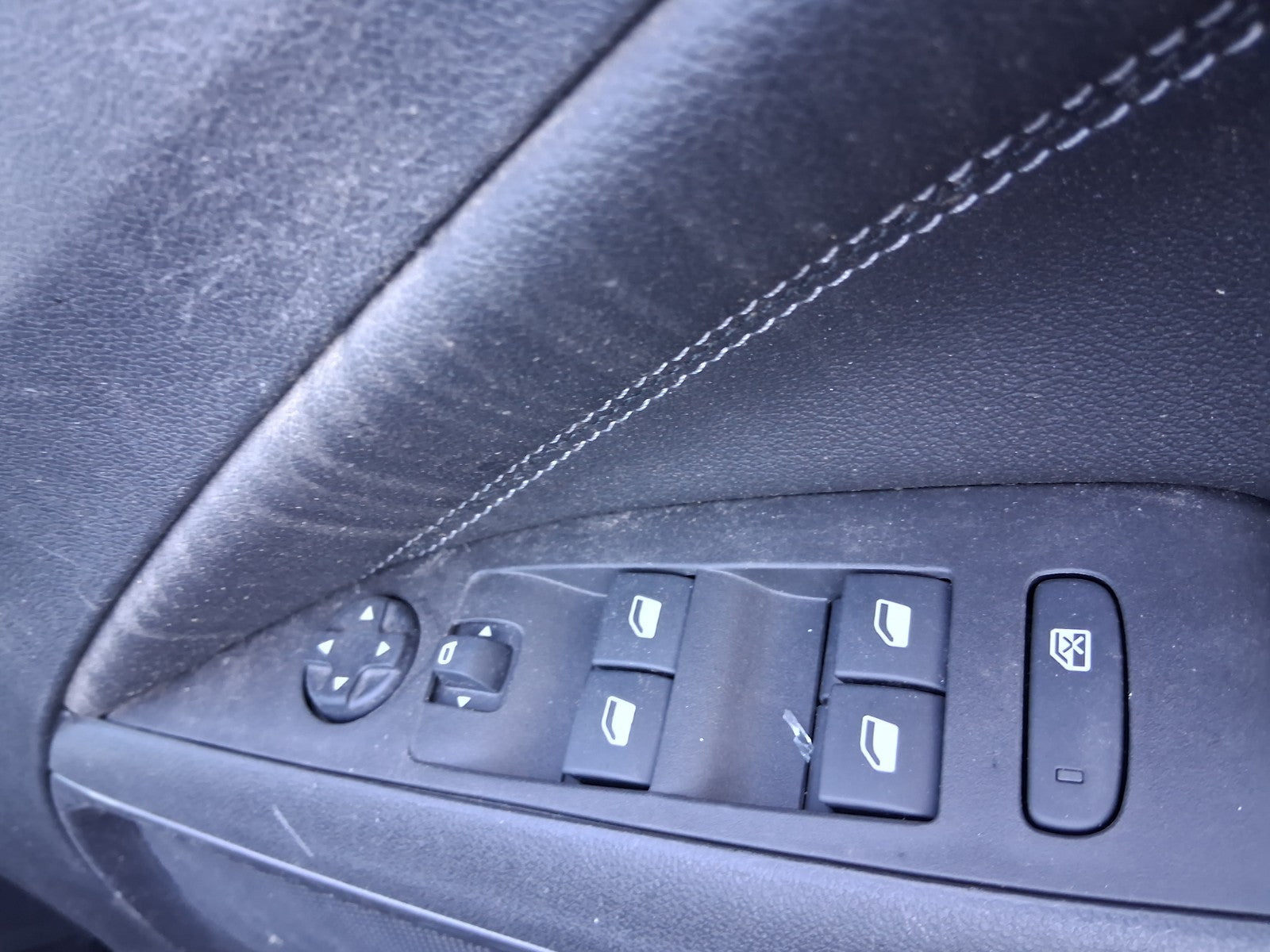 2022 VAUXHALL CROSSLAND OSF DRIVER SIDE FRONT RIGHT WINDOW CONTROL SWITCH