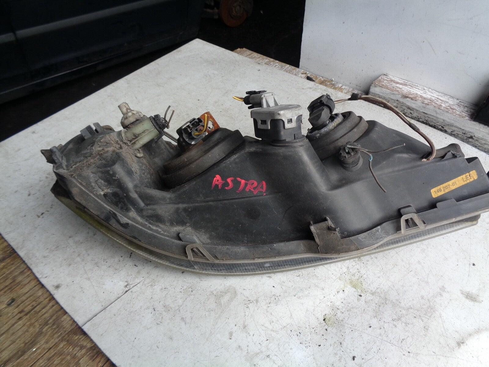 VAUXHALL ASTRA G PASSENGER NEAR SIDE HEADLIGHT 13132461LH