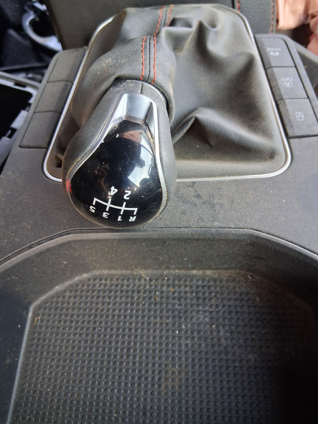 2023 SEAT IBIZA MK5 6F MANUAL GEAR STICK GEAR SHIFTER GEAR LEVER