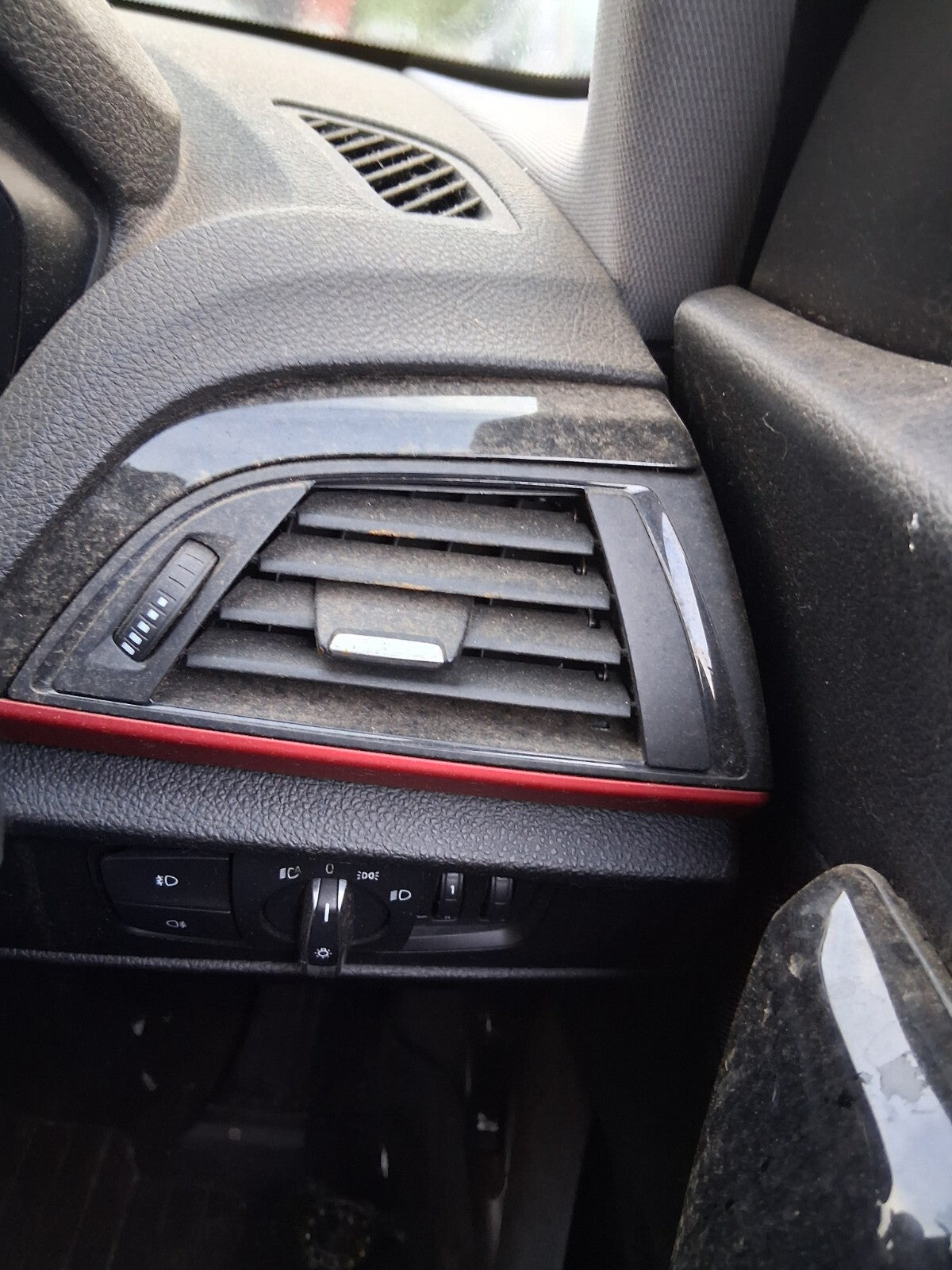 2015 BMW 1 SERIES F20 LCI OSF DRIVER SIDE FRONT RIGHT AIR VENT