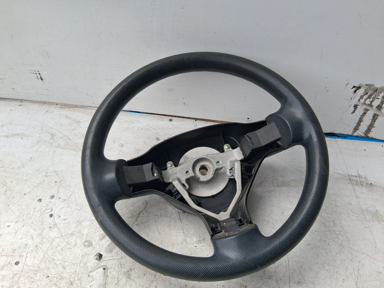 2008 CITROEN C1 MK1 3 SPOKE LEATHER STEERING WHEEL