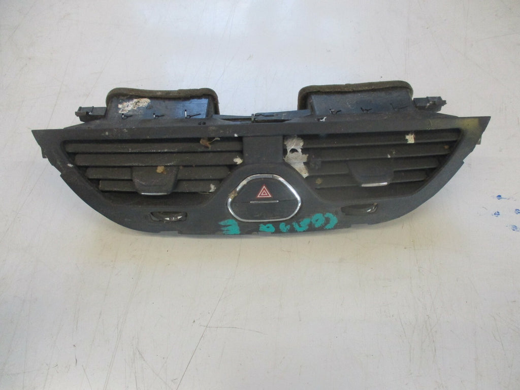 VAUXHALL CORSA E CENTRAL AIR VENTS PANEL TRIM & HAZARD SWITCH 13377949