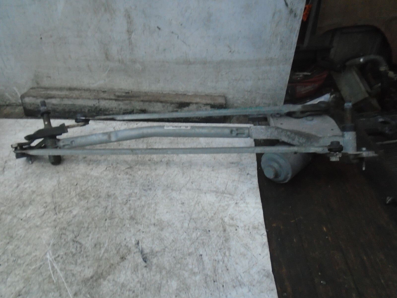 FORD MONDEO MK4 2013 FREONT WINDSCREEN WIPER MOTOR LINKAGE 7S7117504BD