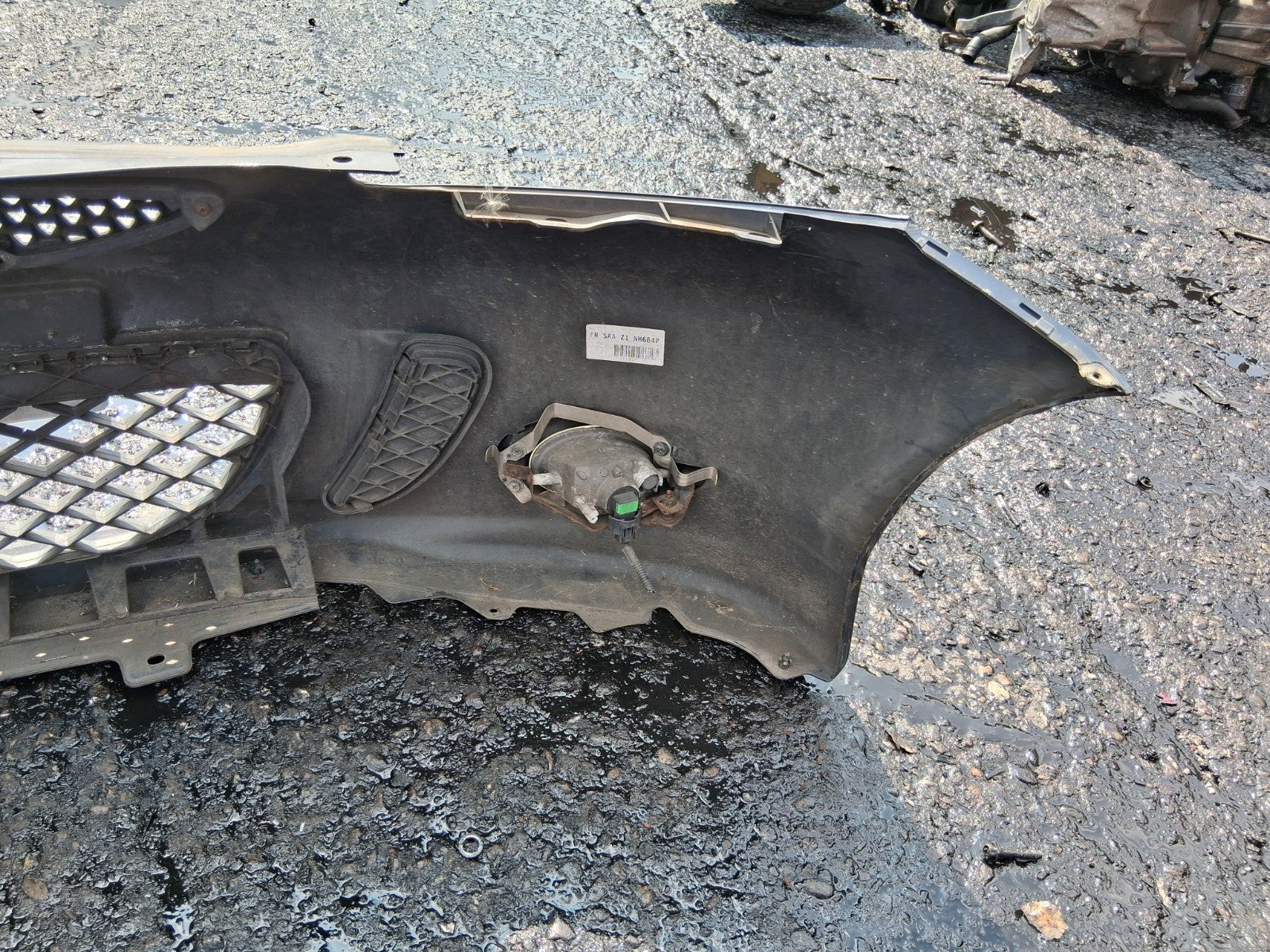 2007 HONDA JAZZ MK2 COMPLETE FRONT BUMPER WITH GRILLS & FOG LIGHTS BLUE