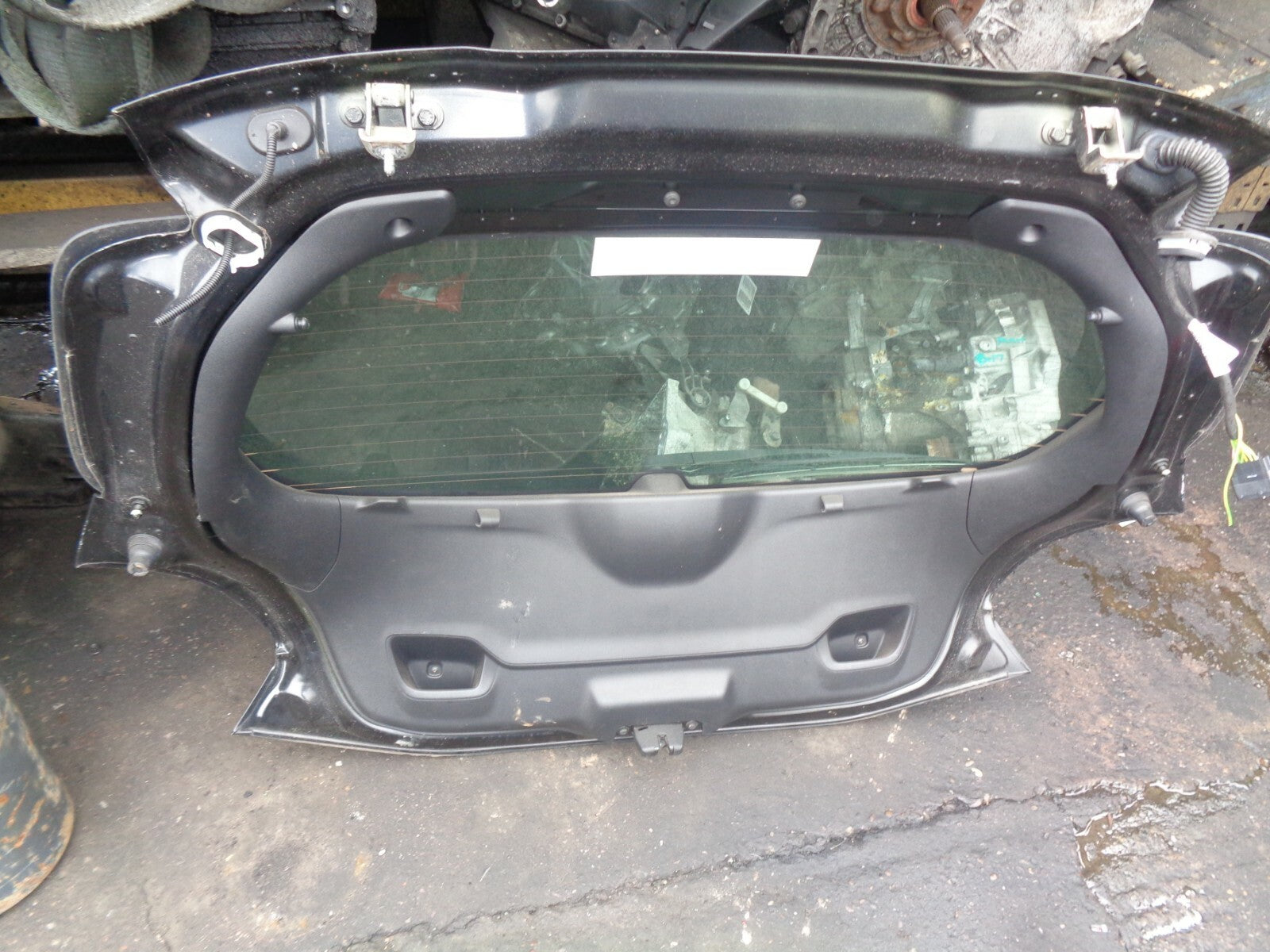 PEUGEOT 208 2012 5 DOOR REAR COMPLETE TAILGATE BOOTLID BLACK