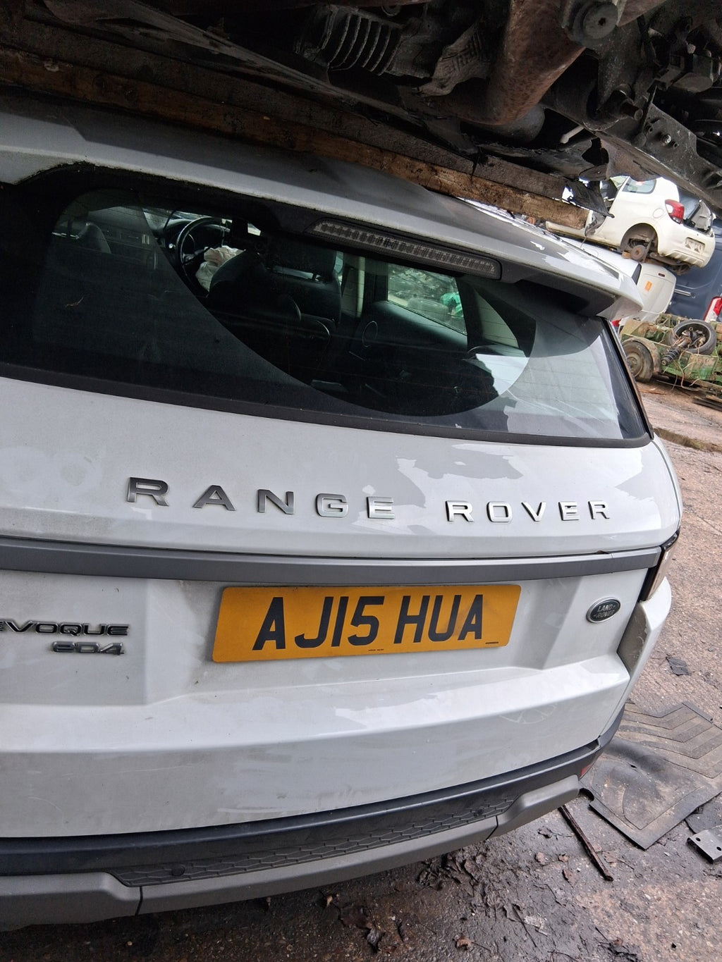 2015 RANGE ROVER EVOQUE L538 COMPLETE REAR TAILGATE BOOTLID WHITE