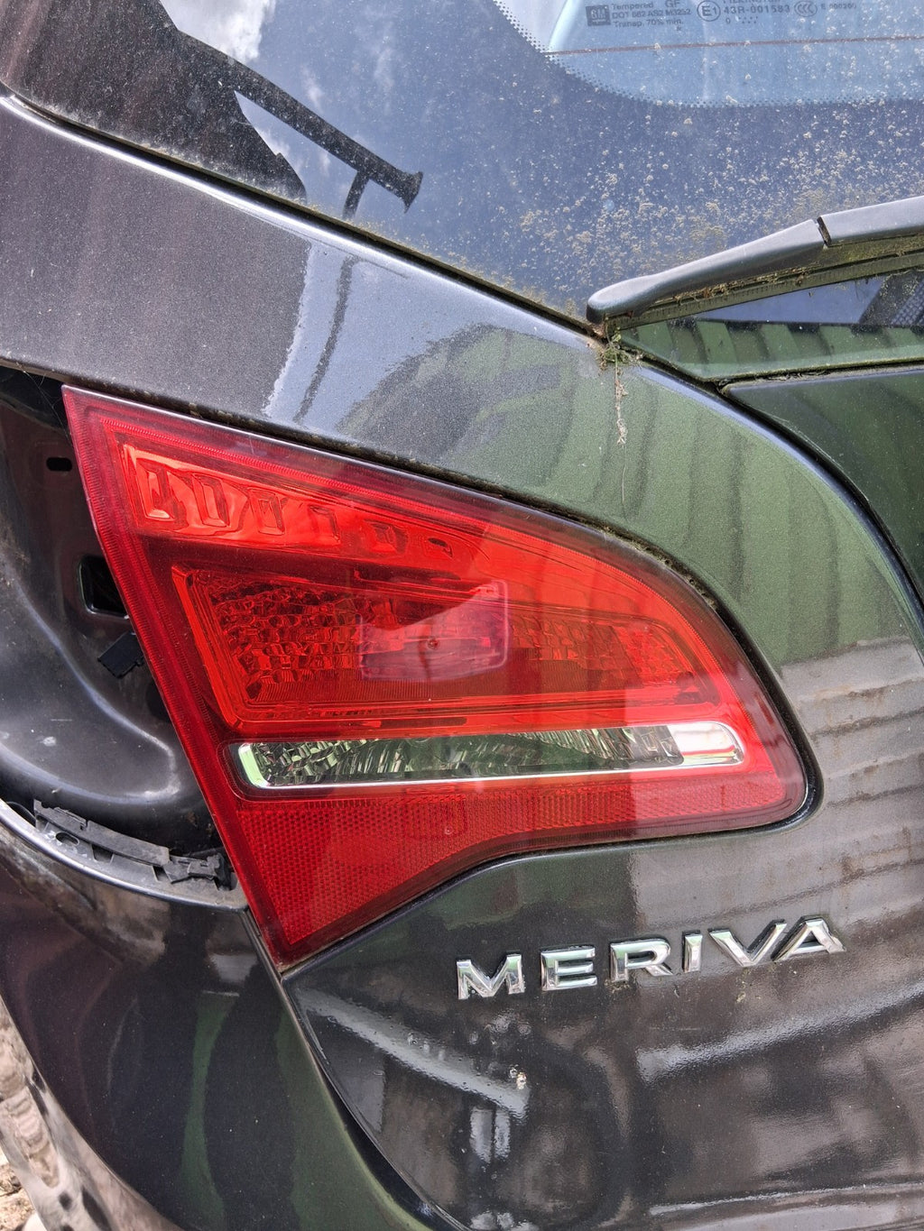 2016 VAUXHALL MERIVA B MK2 NSR PASSENGER SIDE REAR LEFT INNER TAIL LIGHT
