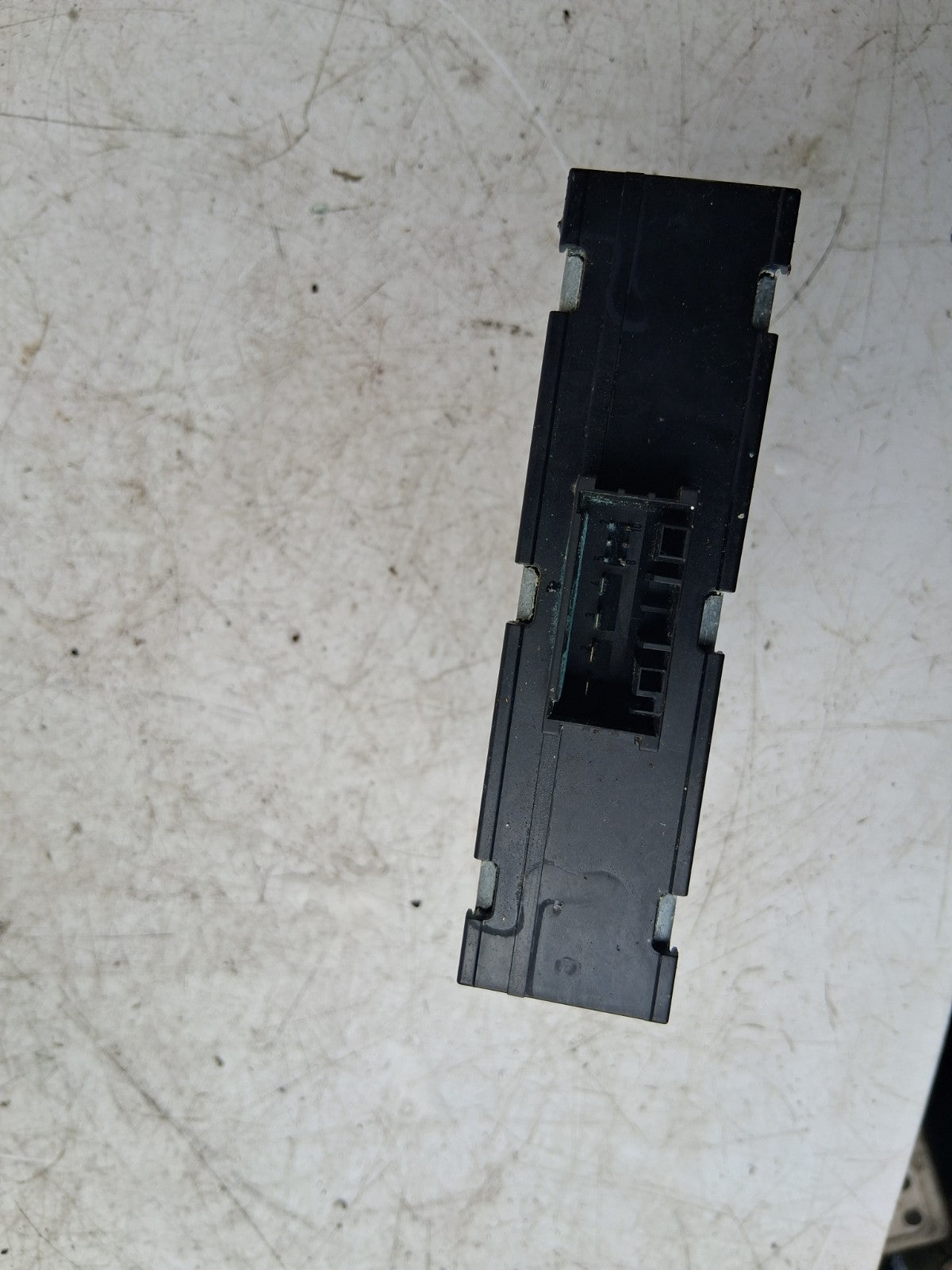 2014 BMW 5 SERIES F10 VOLTAGE CONVERTER ECU 9233143