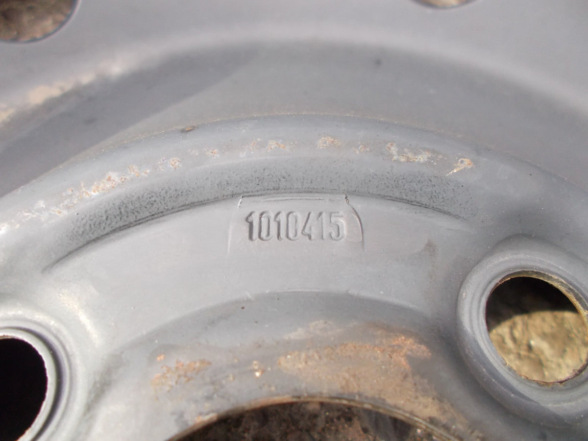 FIAT CONTINENTAL 4 STUD 15 INCH STEEL SPACE SAVER WHEEL 125/90 R15 1010415