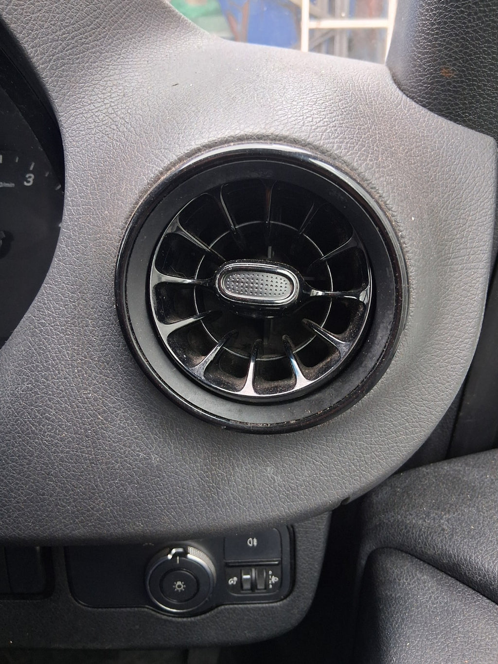 2018 MERCEDES BENZ SPRINTER W907 OSF DRIVER SIDE FRONT RIGHT AIR VENT