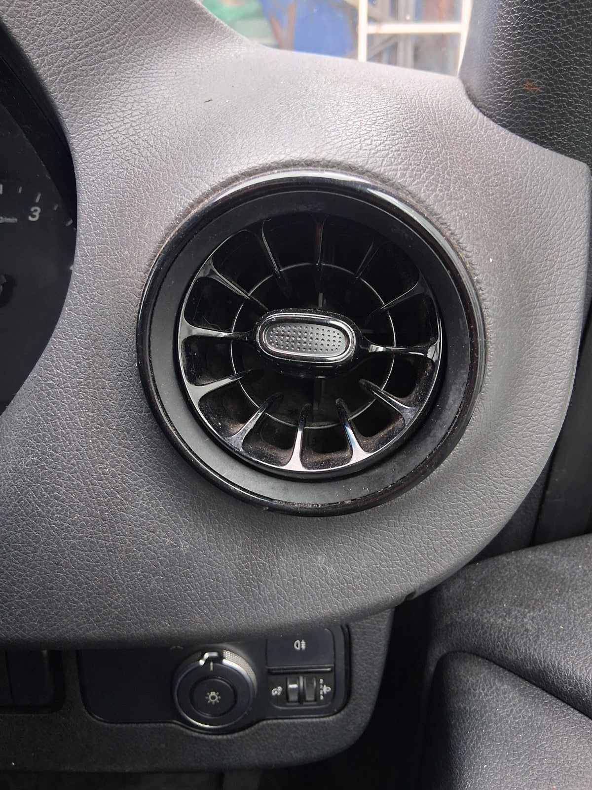 2018 MERCEDES BENZ SPRINTER W907 OSF DRIVER SIDE FRONT RIGHT AIR VENT