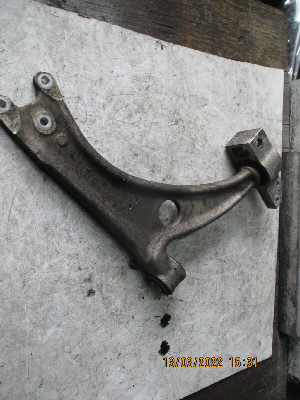 AUDI Q3 2017 8U OSF FRONT DRIVER SIDE CONTROL ARM 5N0407151