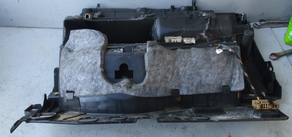 AUDI Q5 8R 2014 GLOVE BOX STORAGE COMPARTMENT