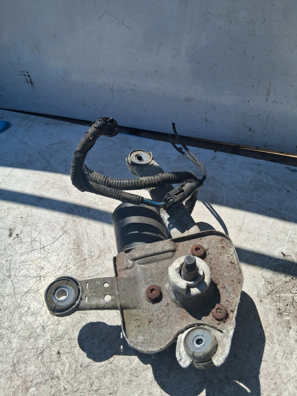 2018 FORD MONDEO FRONT WIPER MOTOR W000074781