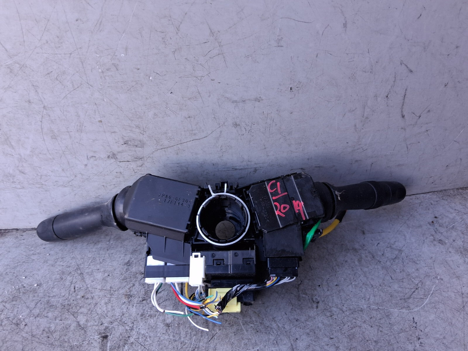2019 CITROEN C1 MK2 INDICATOR WIPER STALK SWITCH WITH SQUIB 17F144