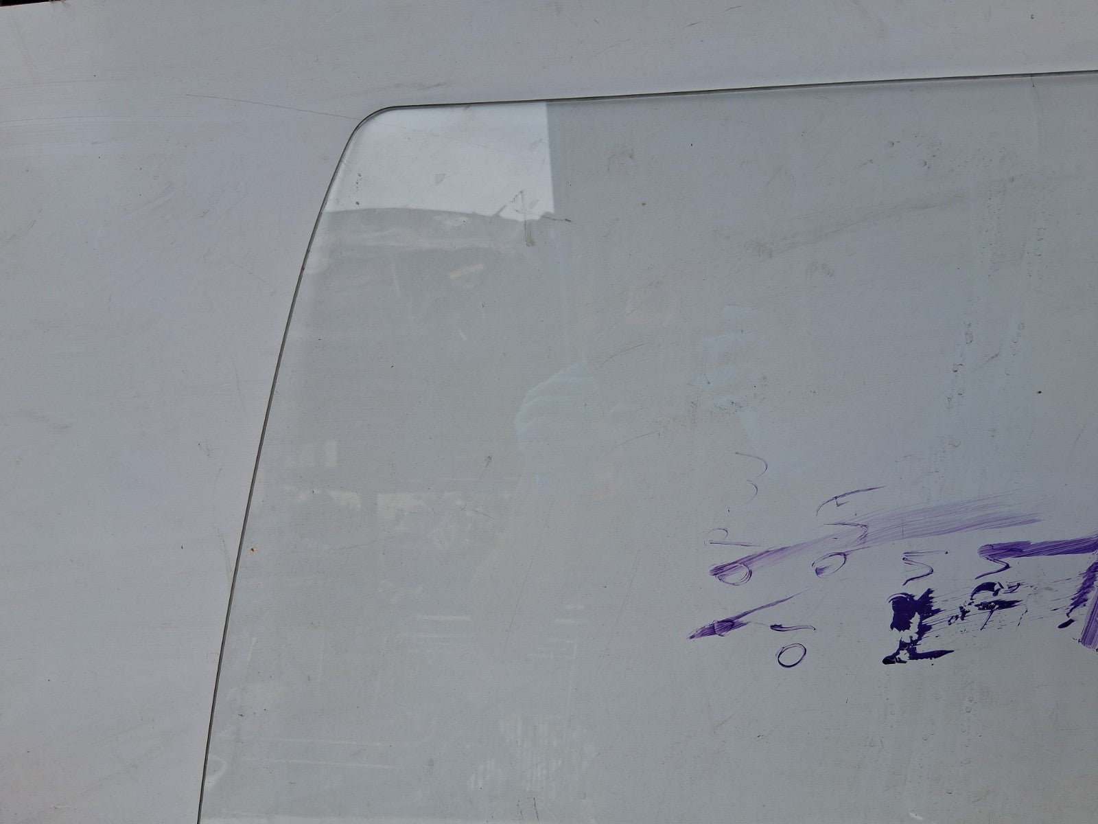 2010 MERCEDES BENZ SPRINTER W906 NSF PASSENGER SIDE FRONT LEFT WINDOW GLASS