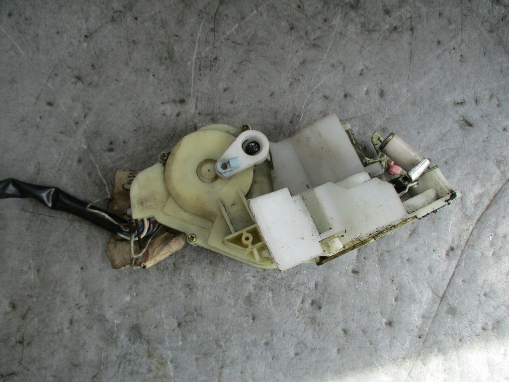 HONDA CIVIC MK6 2004 NSR PASSENGER SIDE REAR DOOR LOCK MECH