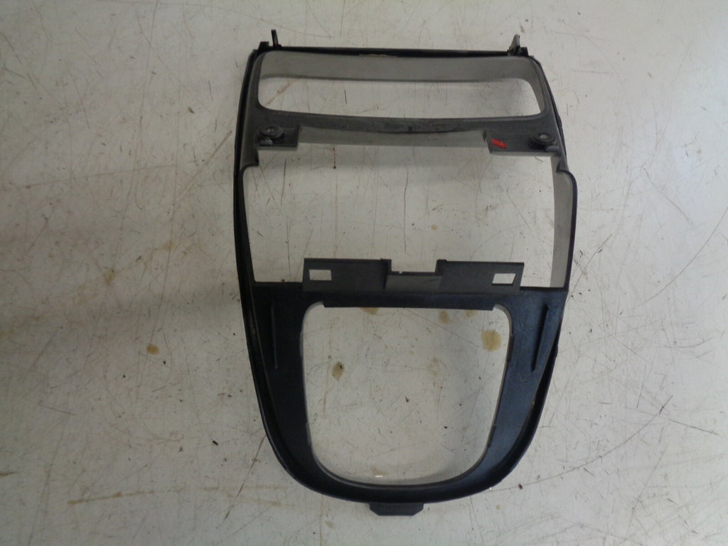 PEUGEOT 207 DASH & GEAR STICK SURROUND TRIM SILVER 9651943877