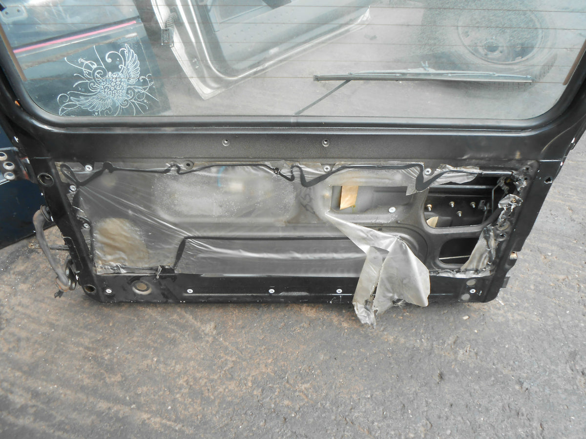 MITSUBISHI SHOGUN MK1 1987 SWB 3 DOOR REAR BACK BOOT DOOR X15 SEBIA BLACK