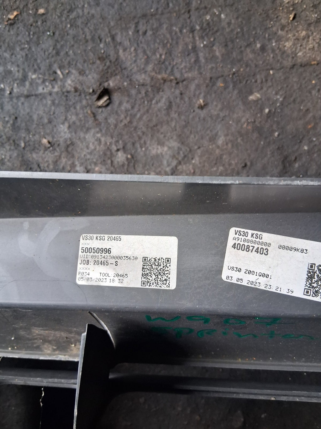 2023 MERCEDES SPRINTER W907 FRONT BUMPER WITH GRILL & BADGE GRILLE A9108852600