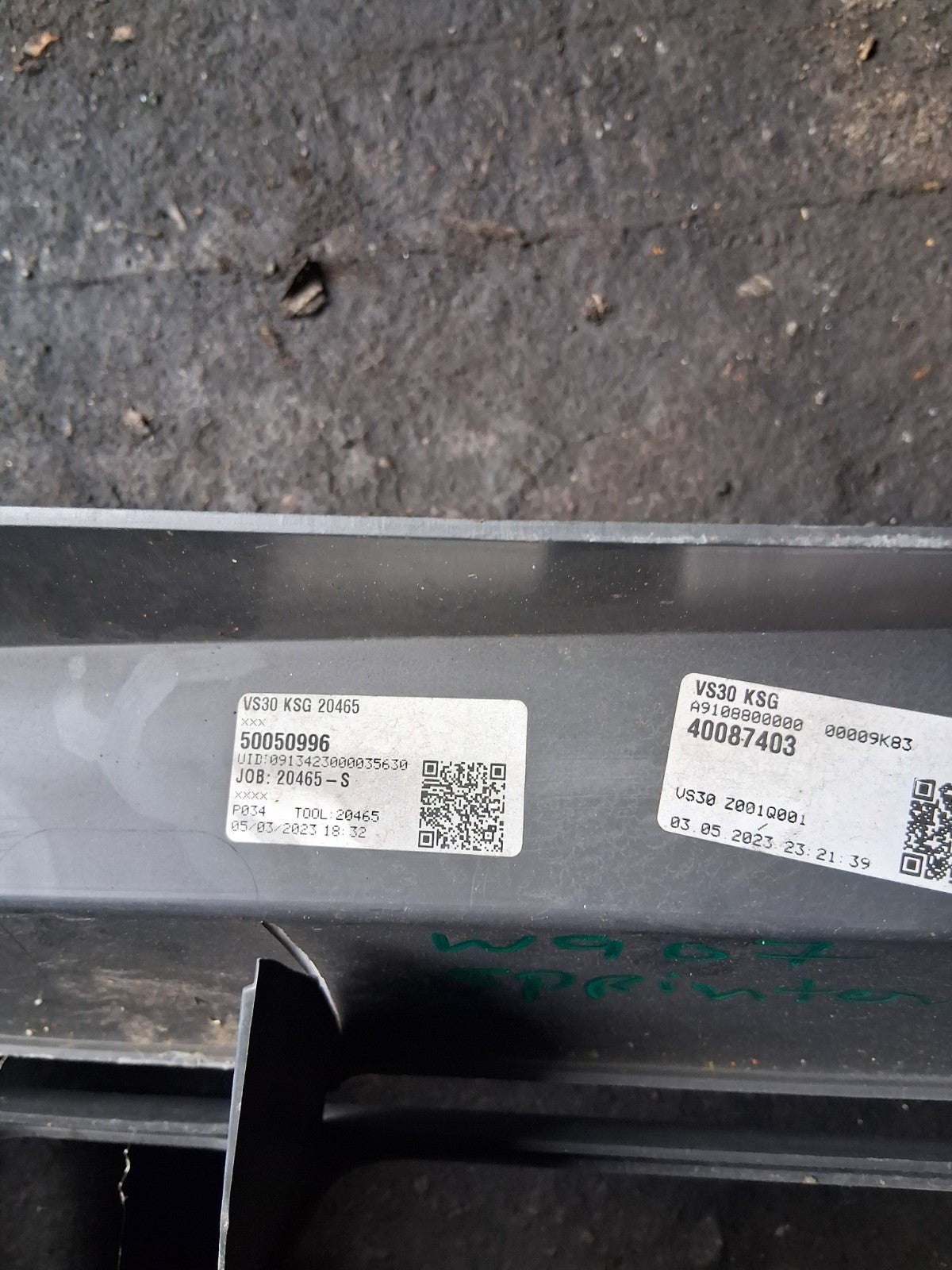 2023 MERCEDES SPRINTER W907 FRONT BUMPER WITH GRILL & BADGE GRILLE A9108852600