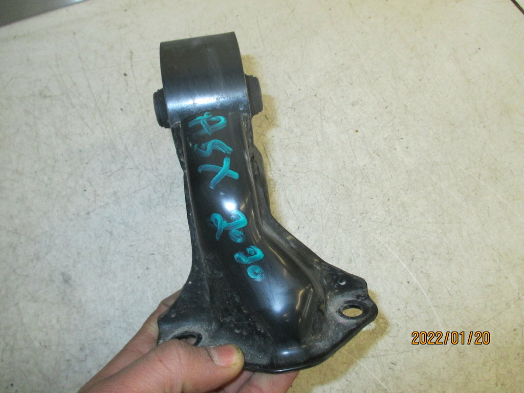 MITSUBISHI ASX 2020 2.0 PETROL GEARBOX MOUNT