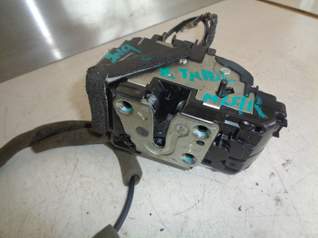 NISSAN X TRAIL MK3 FACELIFT 2019 NSR PASSENGER REAR DOOR LOCK MECHANISM DAMAGED