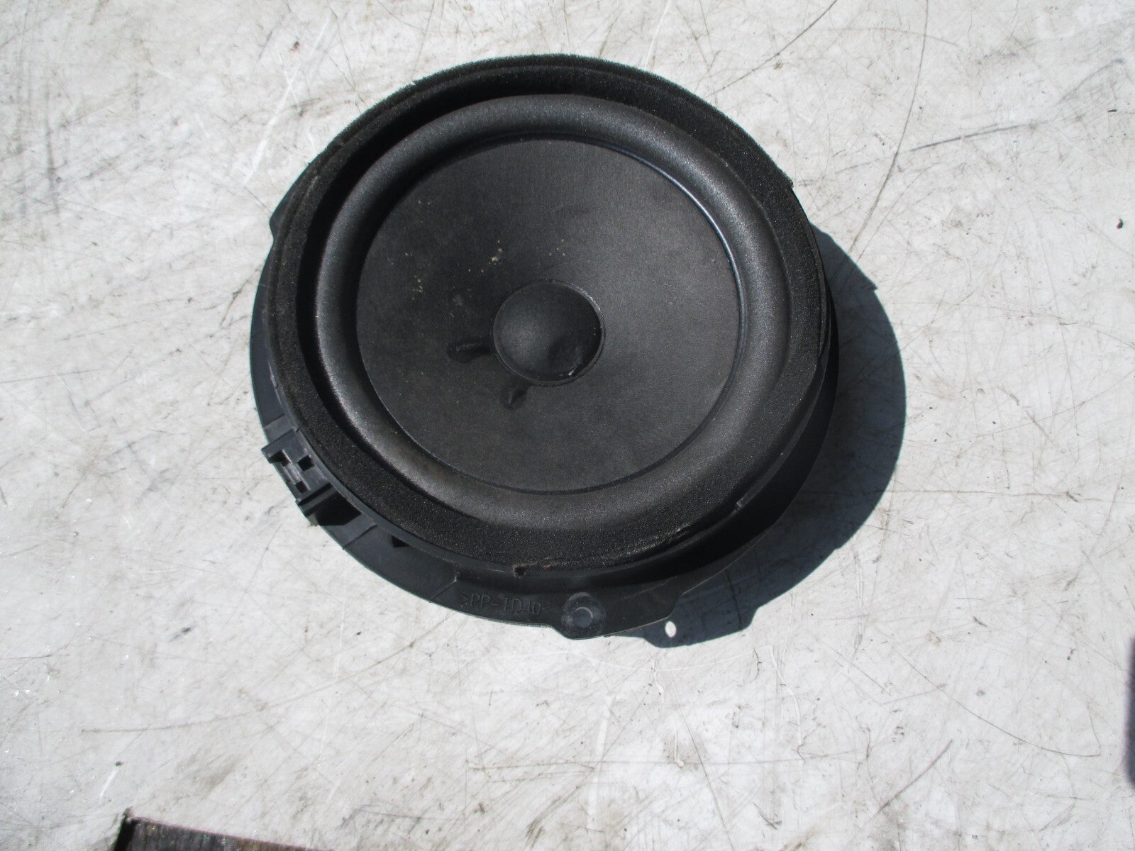 FORD MONDEO MK5 2016 FRONT DOOR PASSENGER OR DRIVER SPEAKER DRIVER DS7T-18808-BB
