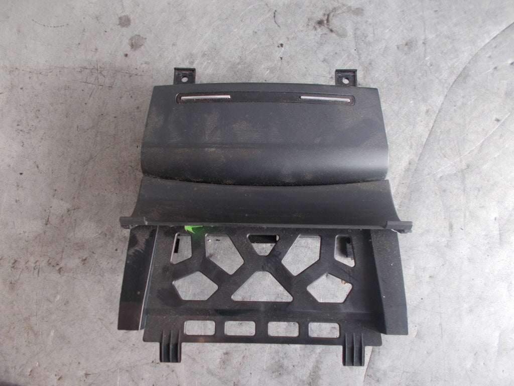 AUDI A3 2008 MK2 8P1 FRONT BLACK ASH TRAY 8P0857951