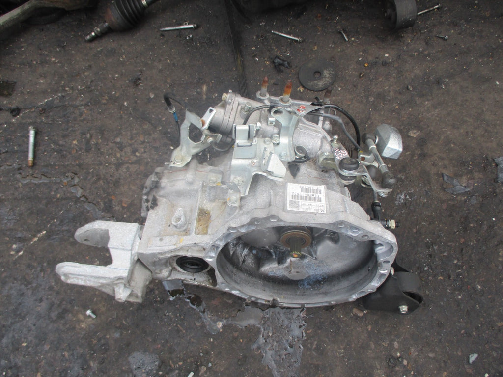 MITSUBISHI ASX 2020 2.0 PETROL MANUAL TRANSMISSION GEARBOX F5MBB1DSZ GBA