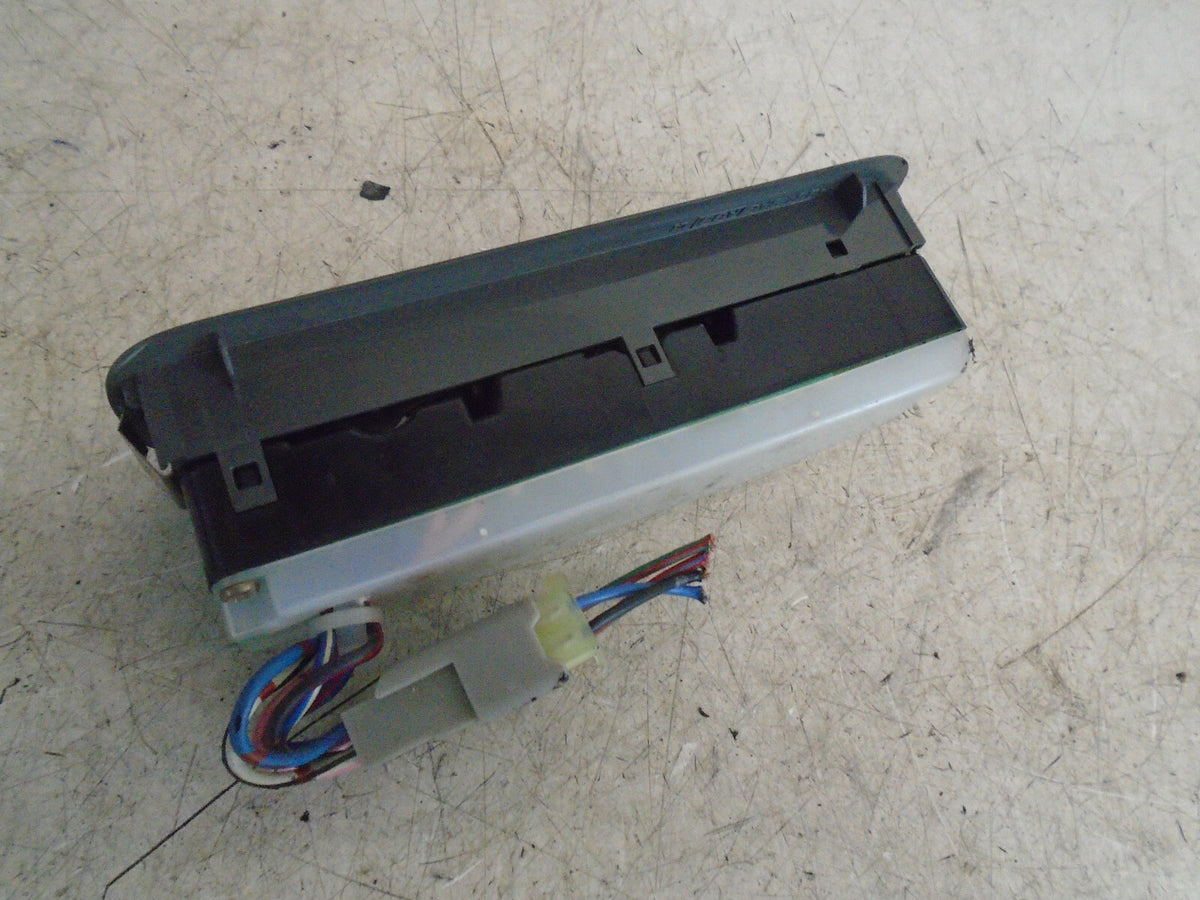 SUZUKI BALENO MK1 3 DOOR ELECTRIC WINDOW SWITCH