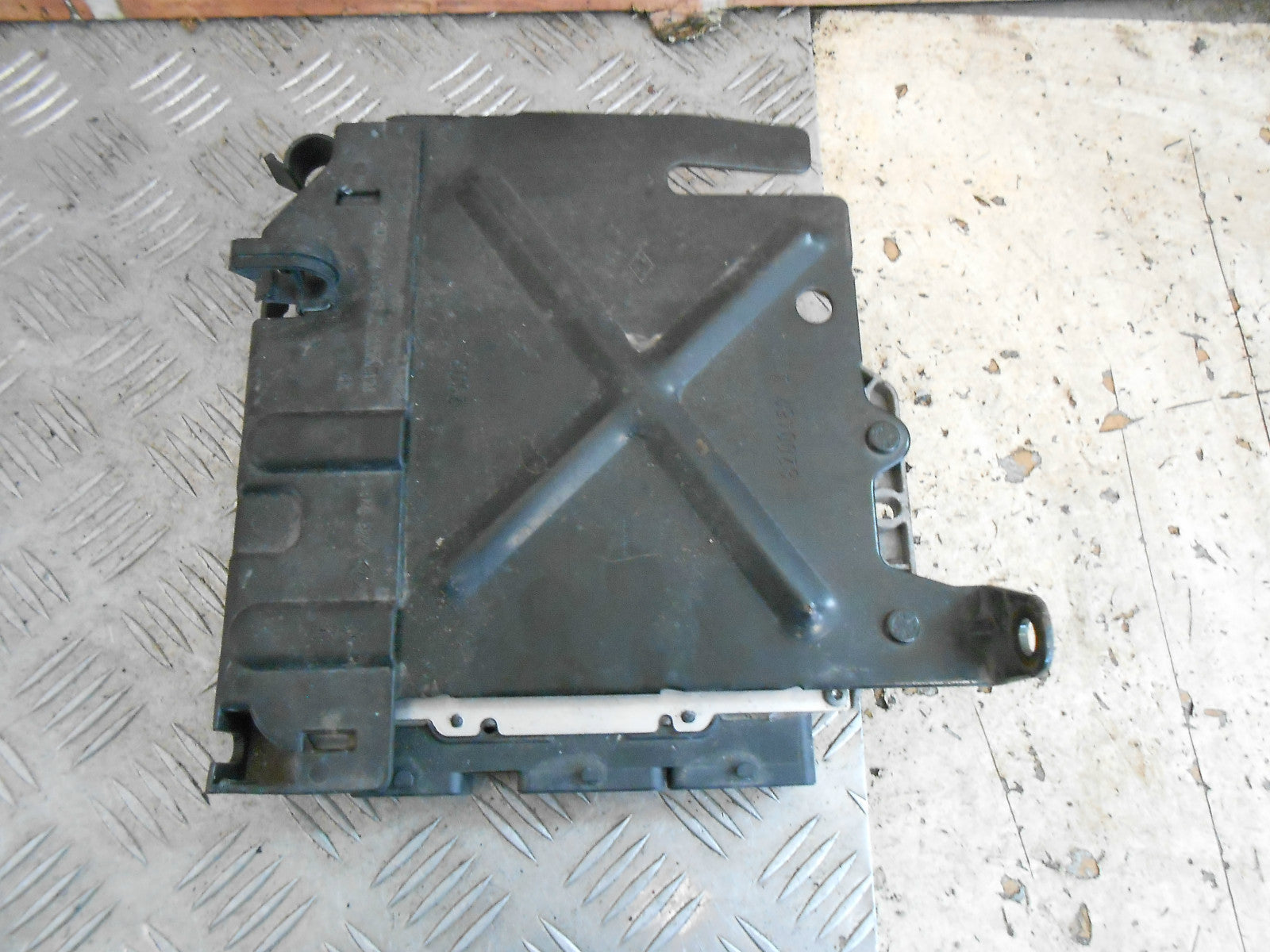 RENAULT MEGANE MK2 2005 1.6 ECU ELECTRONIC ENGINE CONTROL 8200387138
