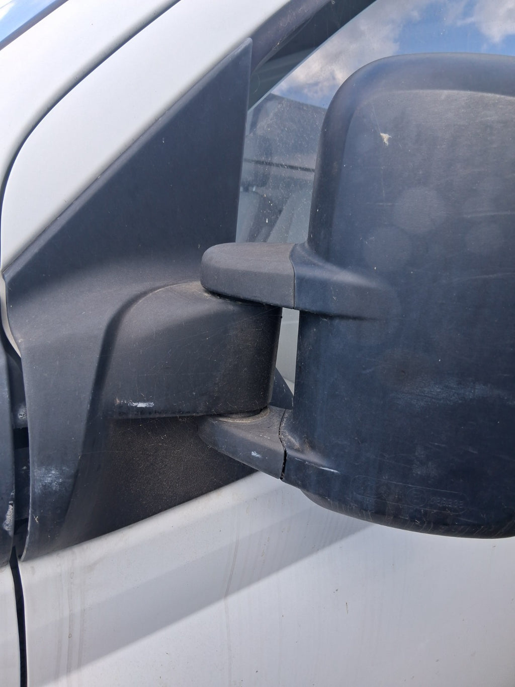 2020 SAIC LDV V80 NSF PASSENGER SIDE FRONT LEFT WING MIRROR BLACK