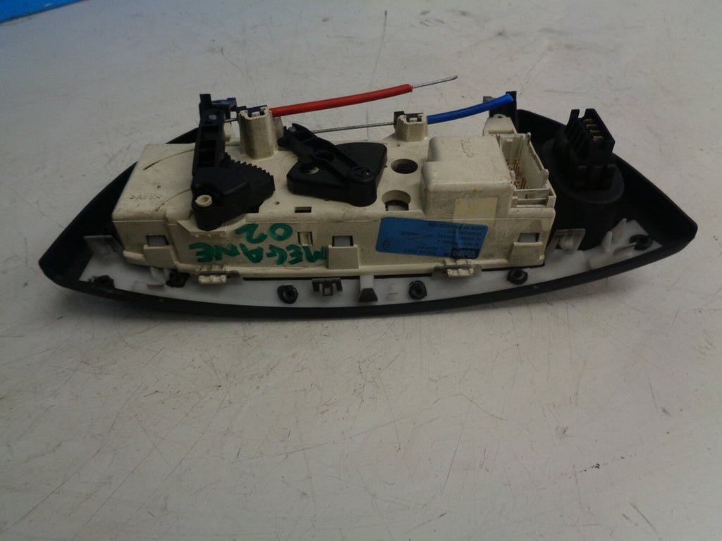 RENAULT MEGANE MK1 HATCHBACK HEATER CONTROL SWITCH PANEL