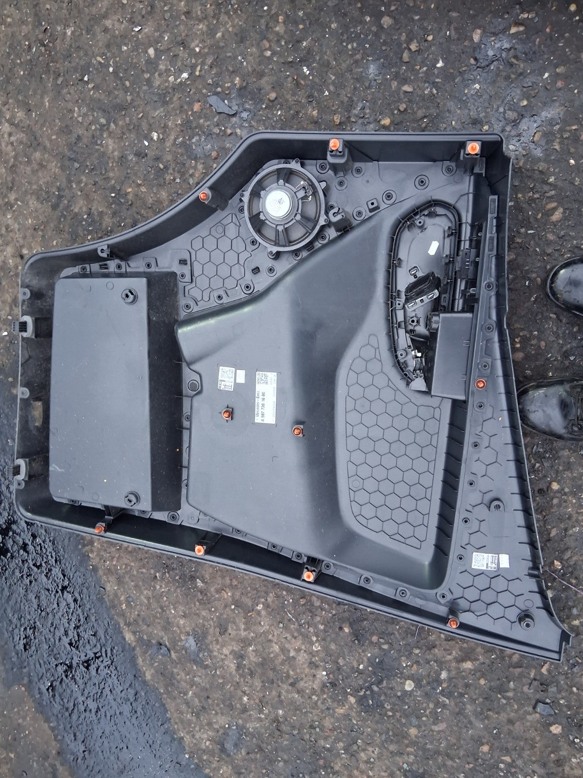 2018 MERCEDES BENZ SPRINTER W907 NSF PASSENGER SIDE DOOR CARD PANEL A9077201600