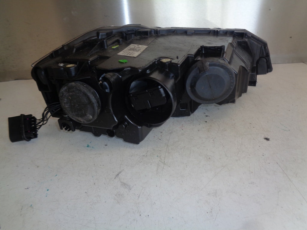 VW VOLKSWAGEN POLO NSF PASSENGER SIDE FRONT HEADLIGHT HEADLAMP 2G2941005 DAMAGED