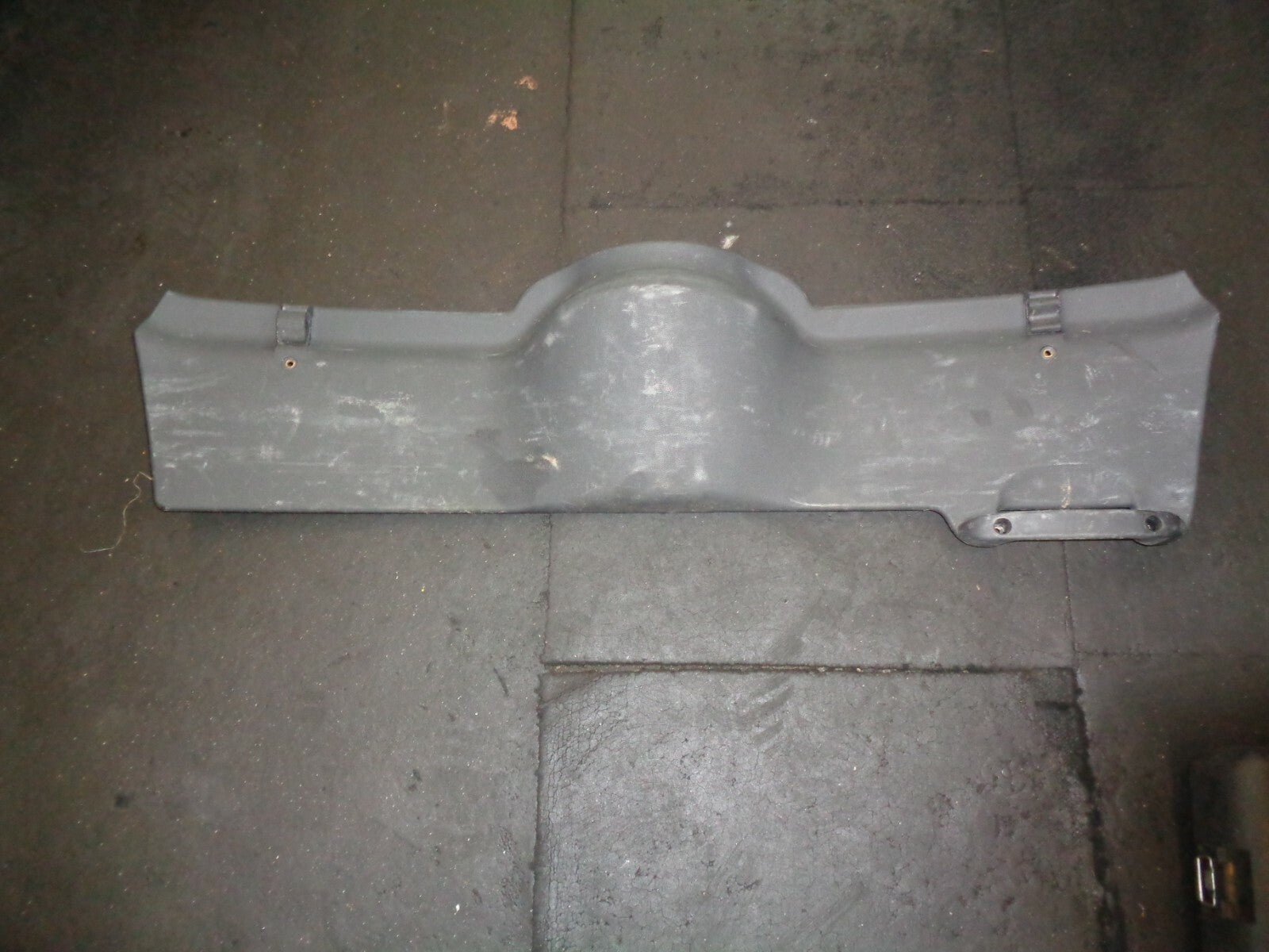 VAUXHALL CORSA C 01-06 TAILGATE BOOT INTERIOR COVER TRIM OANEL 09115256