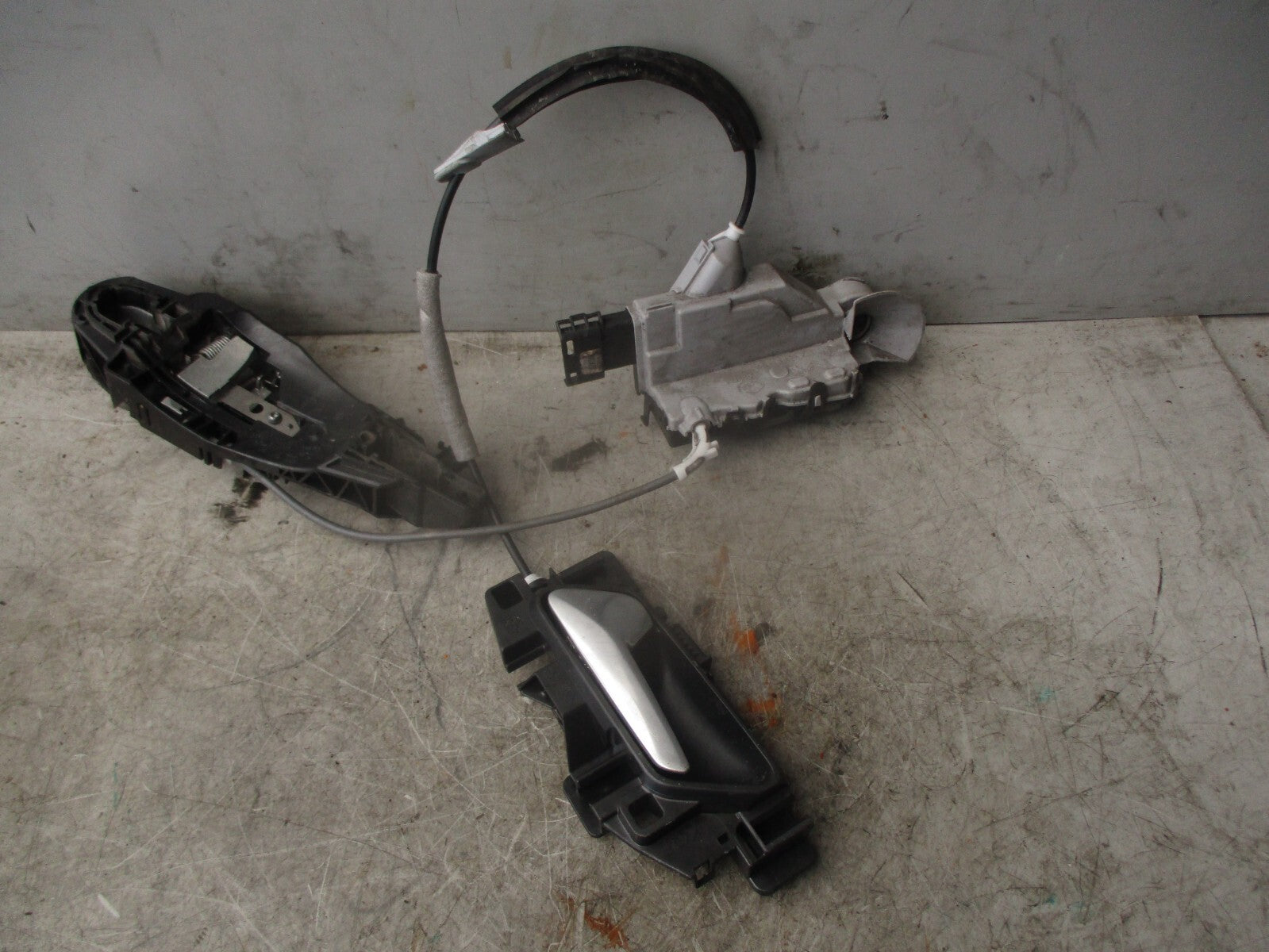 2018 VAUXHALL GRANDLAND X SE NSF PASSENGER FRONT DOOR LOCK MECHANISM 16943125